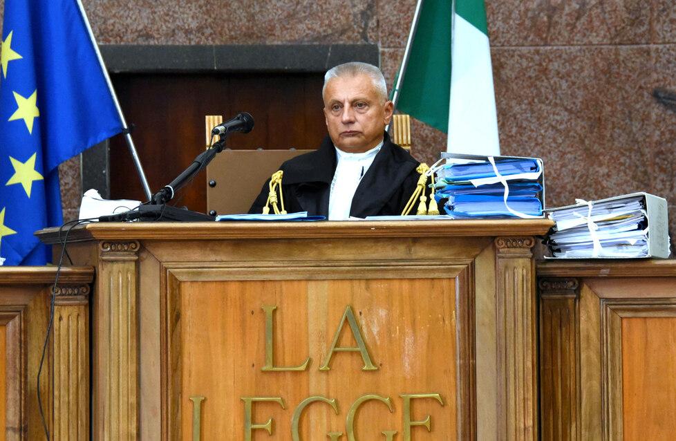 <usng-titolo>«L’attentato ad Alghero fallì per un errore sul timer»</usng-titolo>