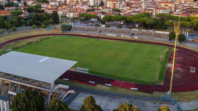 Si riaprono i cancelli dello stadio di Montecatini con capienza fino a cento persone