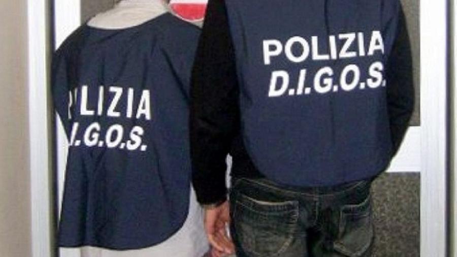 Raid contro il comando dell’Esercito a Cagliari: perquisita la casa di un’antimilitarista