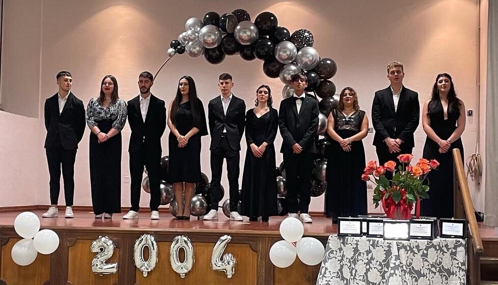 Ballo dei debuttanti: Luras festeggia i suoi diciottenni 
