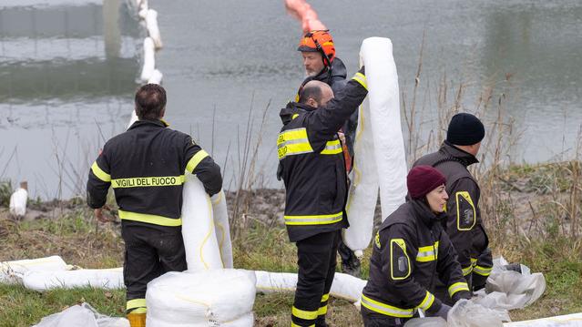 Gasolio nel Reno, lo sversamento viene da una vecchia cisterna