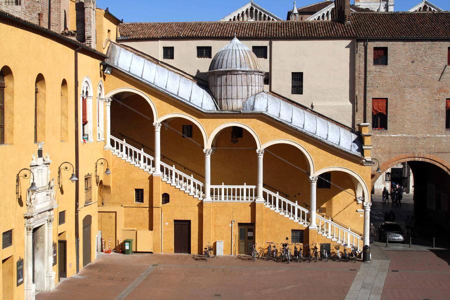 Energia, il Comune di Ferrara investe 27 milioni: «Efficienza e risparmi»