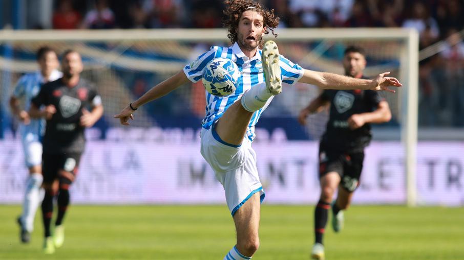 Fetfatzidis atterra nel weekend. Zanellato, il Cosenza ci pensa