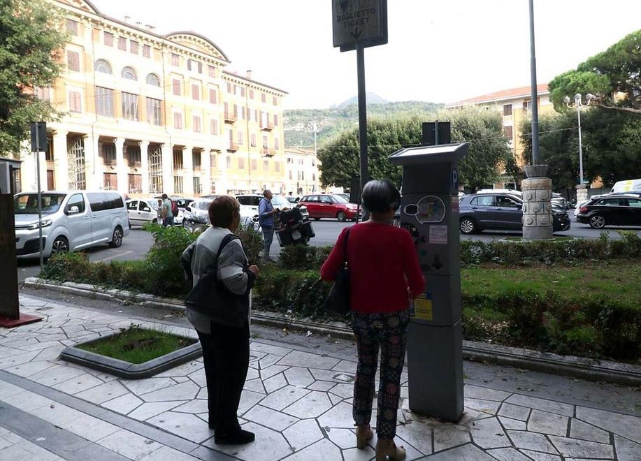 Sosta a Carrara, ecco cosa cambierà