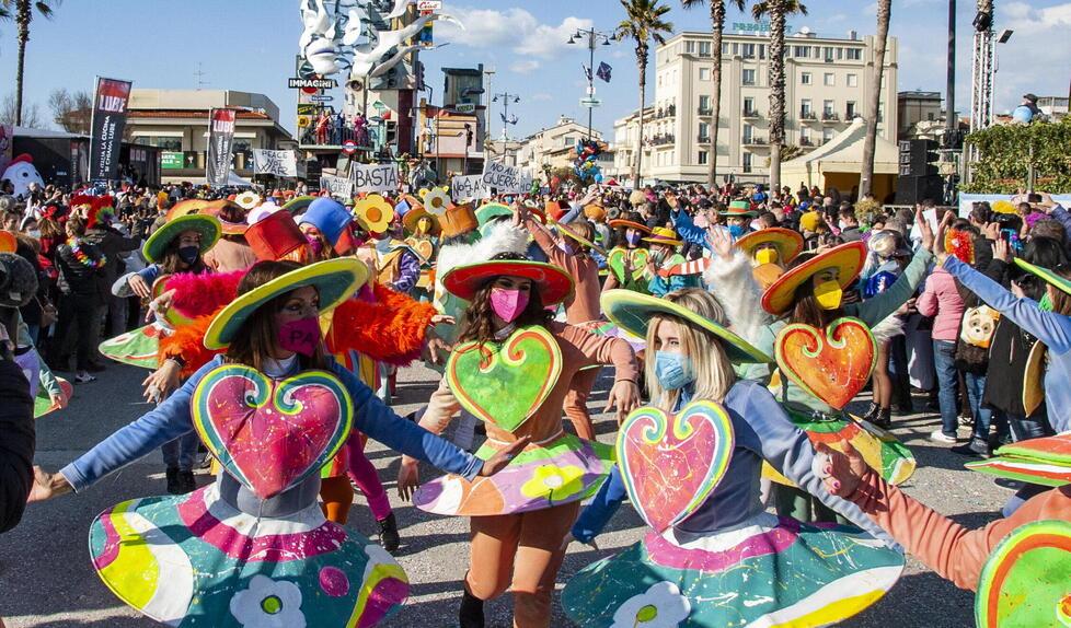 Il Carnevale di Viareggio a Lucca: ecco il programma della tre giorni