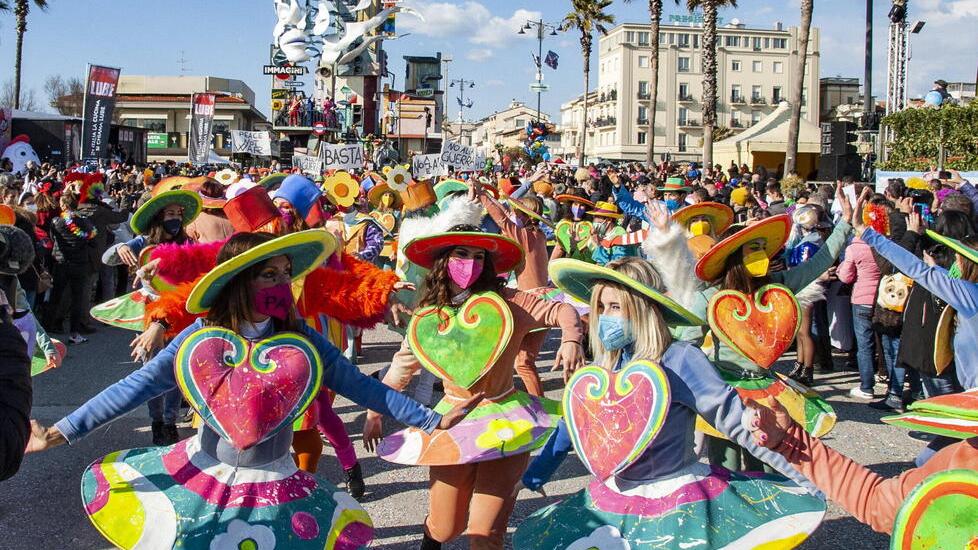 Il Carnevale di Viareggio a Lucca: ecco il programma della tre giorni