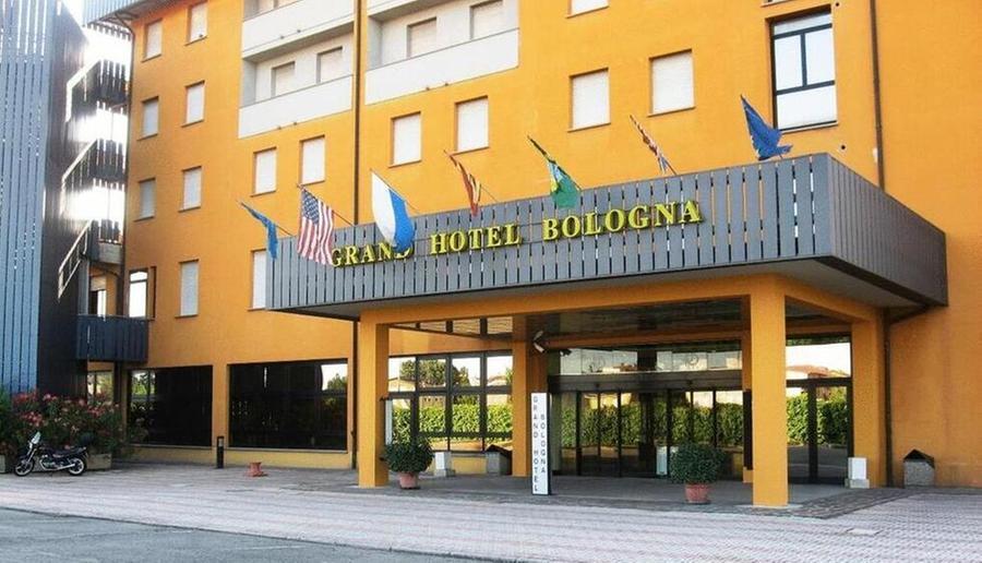 Pieve di Cento, asta rinviata per l’hotel