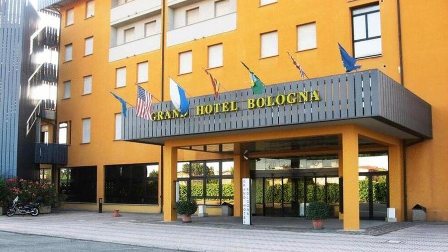 Pieve di Cento, asta rinviata per l’hotel