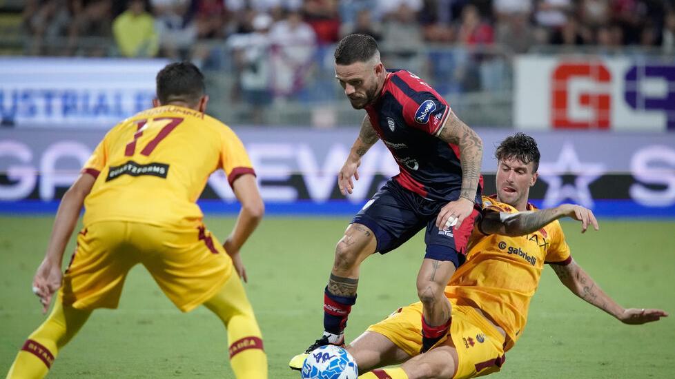 Nandez è stato elogiato da Ranieri che lo ha definito un valore aggiunto per il Cagliari