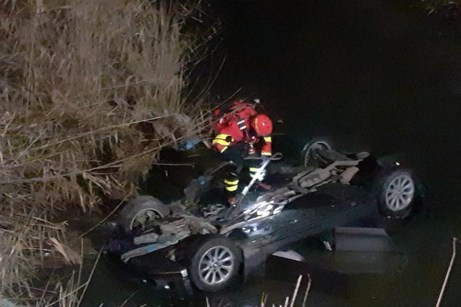 Comacchio, salvato dalle acque gelide