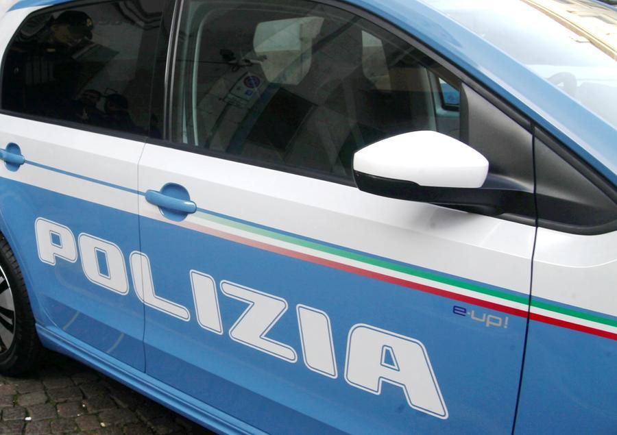 Ragazzo rapinato e aggredito a Torregrande, arrestato un giovane di 21 anni