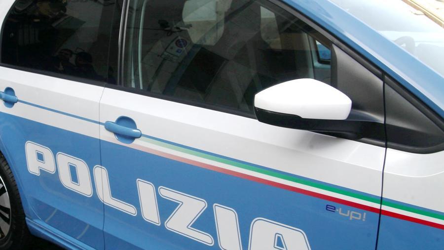 Ragazzo rapinato e aggredito a Torregrande, arrestato un giovane di 21 anni