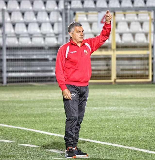 Ivan Maraia prima giocatore e poi tecnico del Pontedera ora guida la Lucchese
