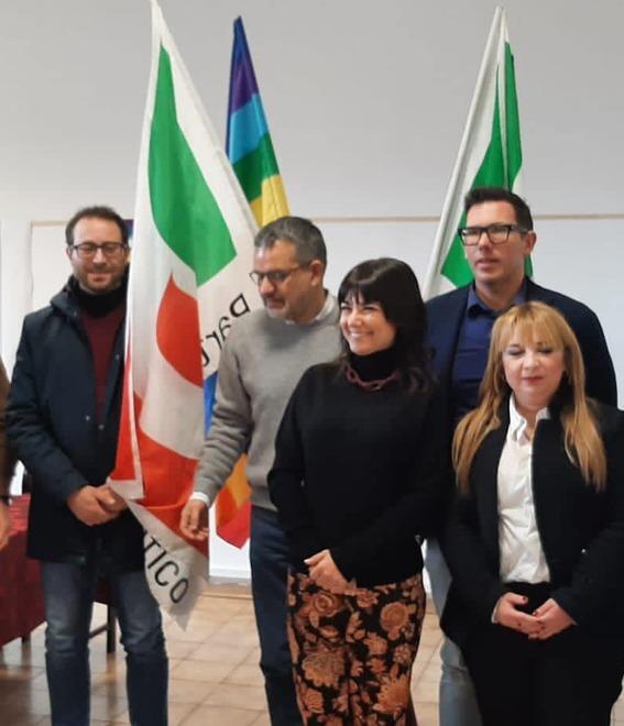 Primarie Pd, la carica dei 500 modenesi per Schlein «Un partito in sintonia con la vita reale» 