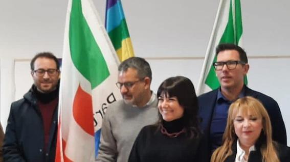 Primarie Pd, la carica dei 500 modenesi per Schlein «Un partito in sintonia con la vita reale»