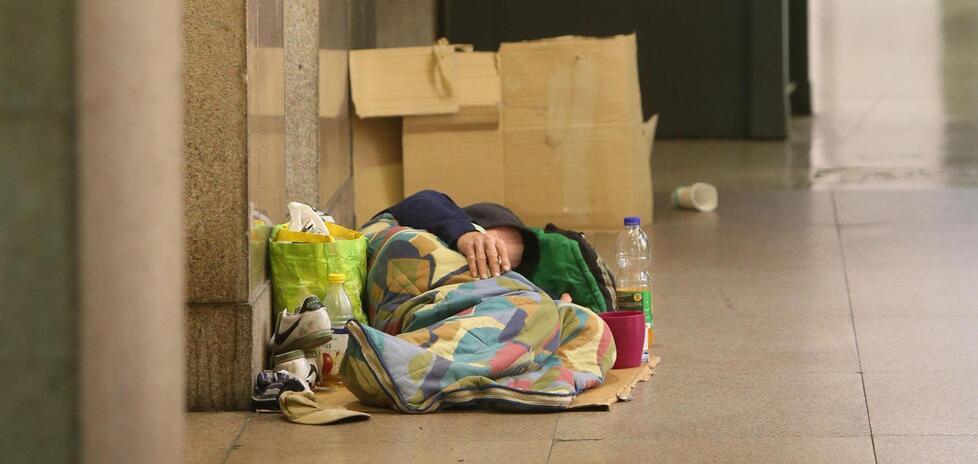 Ferrara, lotta alla povertà: «Più servizi per i senzatetto» 