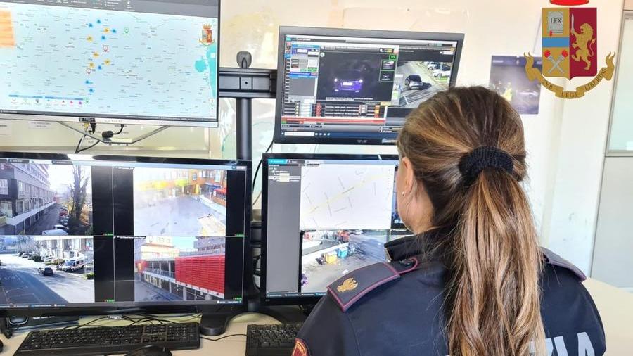 Modena, sette tentate truffe ad anziani: finti medici telefonano chiedendo soldi per le cure Covid-19