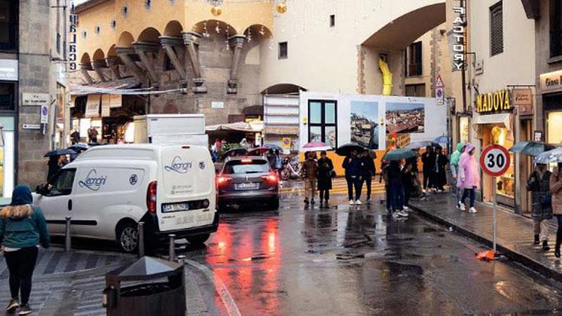 Firenze, lavori in via Guicciardini: ecco i nuovi percorsi dei bus
