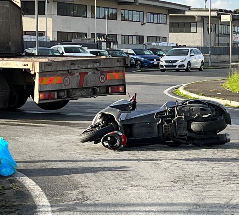 Castelfranco, muore a 27 anni mentre va al lavoro