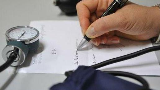 Pochi dottori, centralini in tilt e tante proteste. «Così si finisce per intasare il pronto soccorso»
