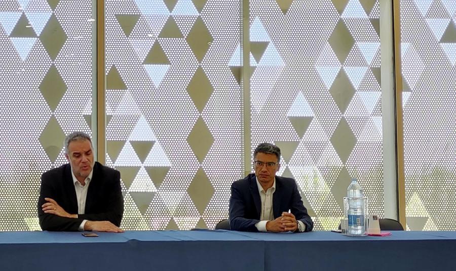 
	Muroni (Fondazione) a sinistra e Abis (Comune) a destra. Lo scontro sar&agrave; difficilmente ricomponibile

