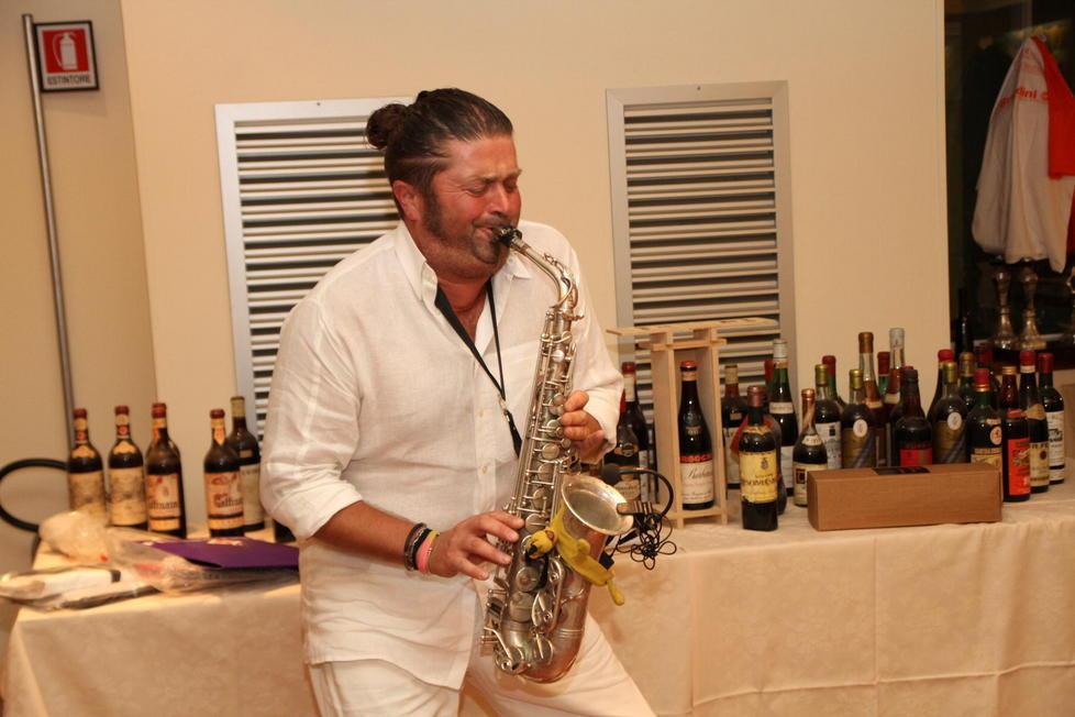 Paolo Sax al rinfresco del matrimonio di George Clooney e Amal Alamuddin 