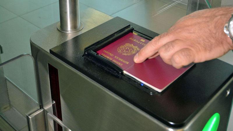 Pistoia, per avere il passaporto l’appuntamento in questura è fra quattro mesi