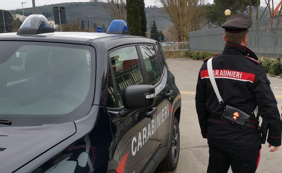 Sorpreso in auto con cocaina e hashish