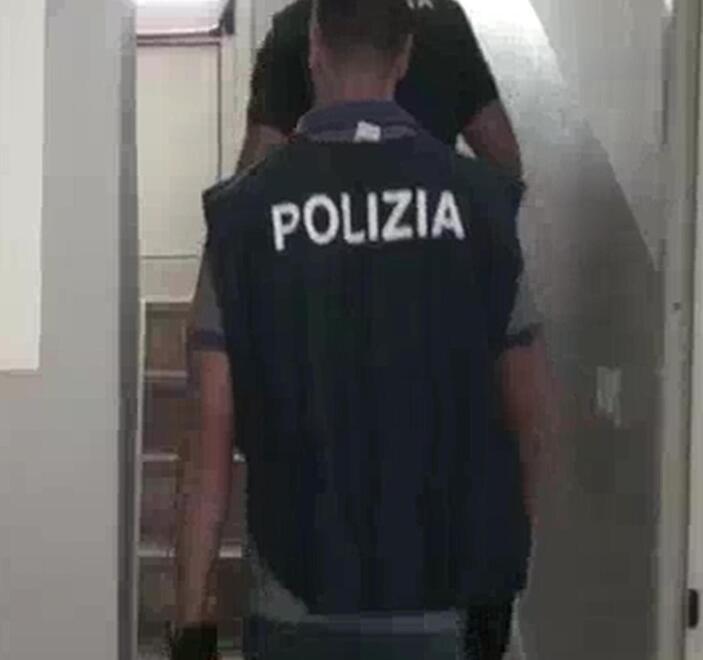 Sassari, sette chili di droga in casa: l’elettricista va ai domiciliari