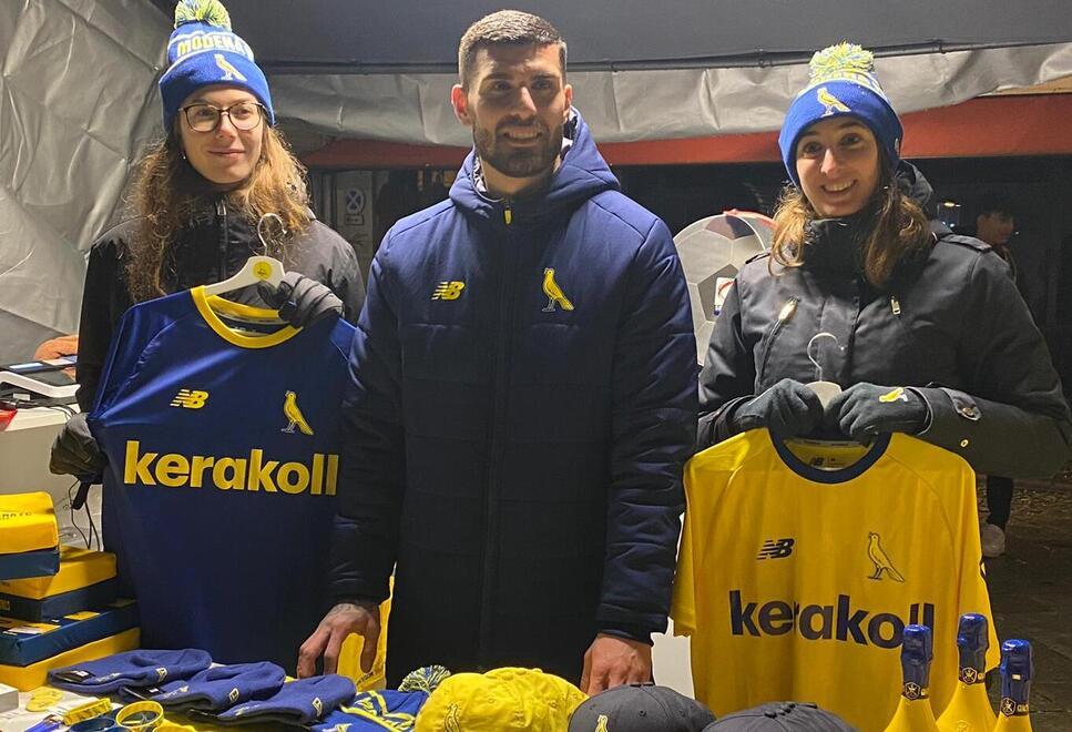 Modena. Gargiulo in piazza, tutti in coda per una foto «Modena, col Cosenza non devi sbagliare» 