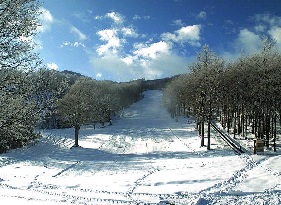 Finalmente nevica e a Zum Zeri si inizia a sciare