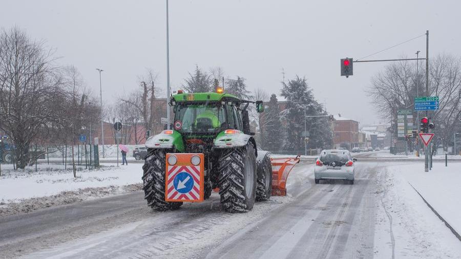 Meteo, allerta neve in Emilia Romagna. Previsti accumuli in pianura.