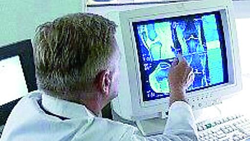 La paziente con un tumore: «Il farmaco per me non arriva». La Regione risponde: «Ora c’è»