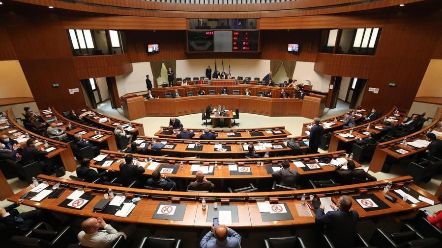 Tutti i redditi dei consiglieri regionali, Gian Filippo Sechi resta in testa