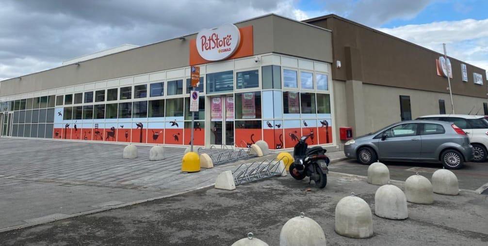 Un ex supermercato risorge a Cintolese con negozio e palestra