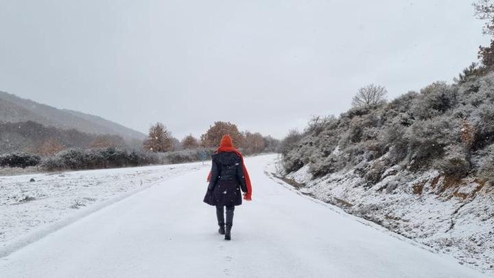 La Sardegna si sveglia sottozero, neve sopra gli 800 metri nel Nuorese e nel Cagliaritano
