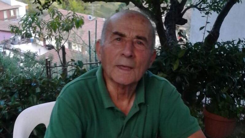Ultimo addio di Seggiano al sorriso di Ilario Caselli, storico governatore della Misericordia
