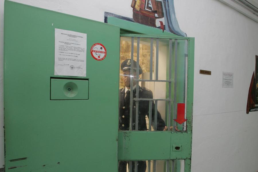 Leggere per non dimenticare: l’intervista a Cosima Buccoliero, direttrice di un carcere moderno e autrice di “Senza Sbarre”