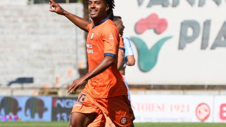 Il bomber arancione Barzotti punta al record personale di gol