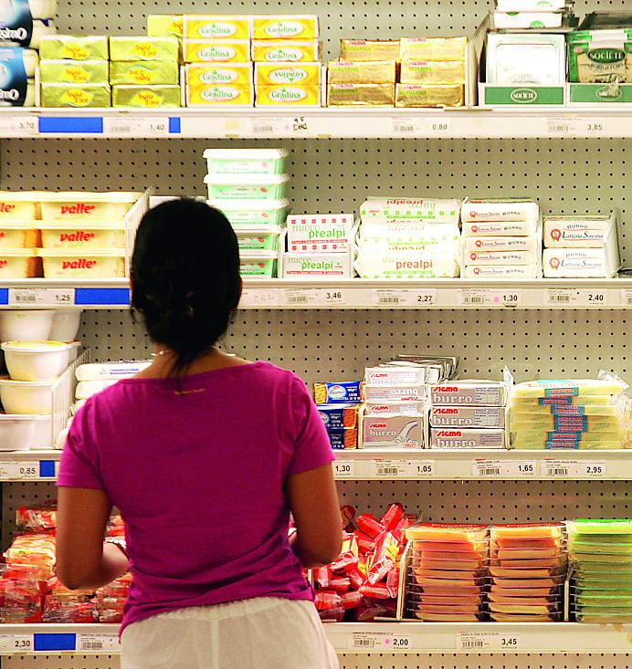 Rincari, è una stangata da quasi 2800 euro l’anno a famiglia