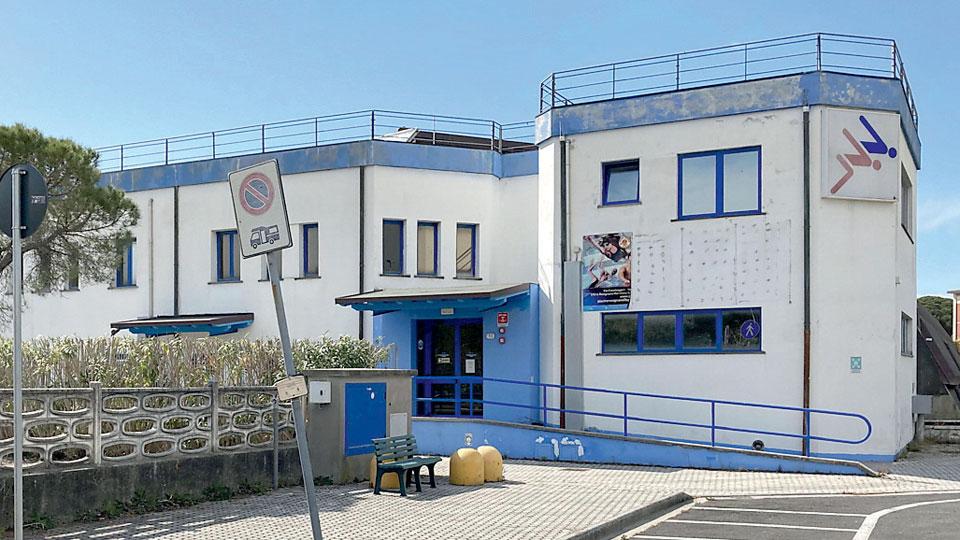 Mazzanta, sulla gestione della piscina ecco il ricorso degli esclusi al Tar