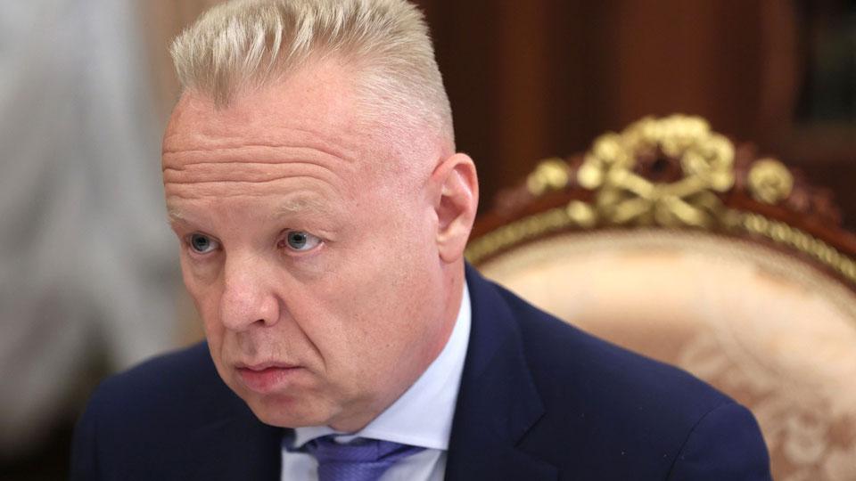 In municipio al Forte c’è un avviso per l’oligarca russo Mazepin