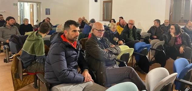 L’appello: «Più decoro per la pineta Marradi: l’illuminazione è da potenziare»