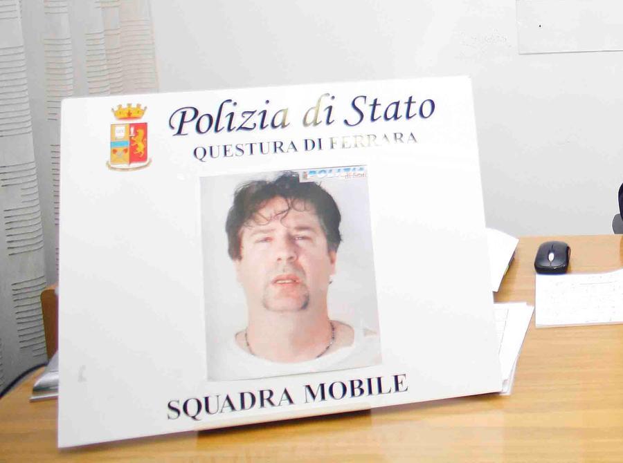 Ferrara, truffa online e falso testamento: ancora guai per Cristiano Perini