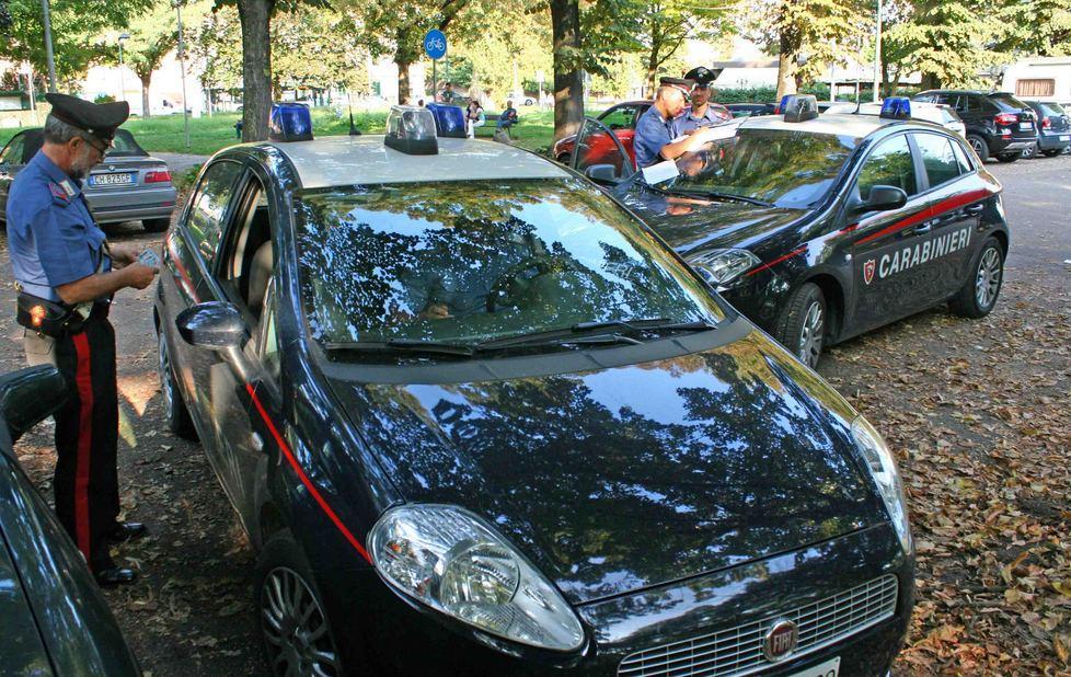 Una rissa all’ombra del grattacielo 