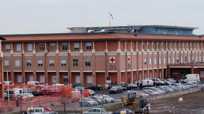 L’allarme dei lavoratori Aoup di Pisa: «Pochi, mal gestiti ed esasperati». Ospedale in crisi