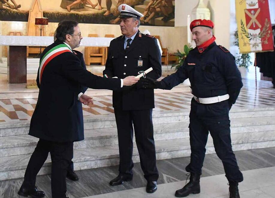 Polizia municipale di Massa, 75 multe al giorno; e 230 furbetti nei posti degli invalidi