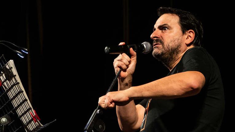Max Collini al teatro Cavallerizza: «Sono emozionato come un bimbo»