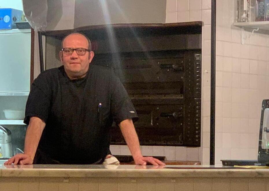 Carrara, chiude un altro locale in centro: «Addio, qui non torno più»