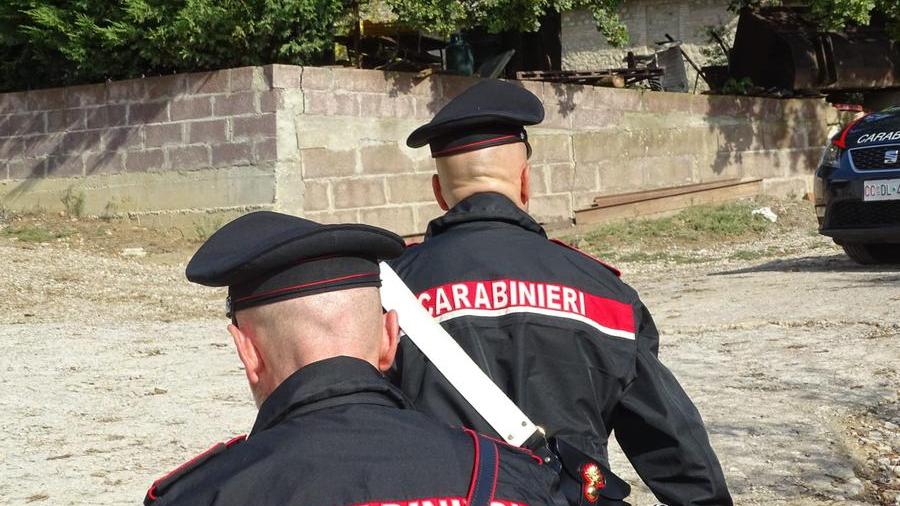 Maltrattamenti alla madre: 34enne arrestato a Uta